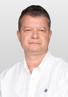 Dr. Bugya László portréja
