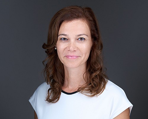 Kertész-Káldosi Zsuzsanna Ágnes portréja