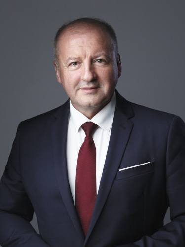 Dr. Simicskó István portréja