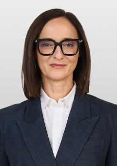 Fotó: Nemzeti Választási Iroda · jelölti portré Dr. Sopov Ildikó Éva portréja