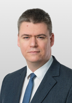 Dr. Stumpf Péter Bence portréja