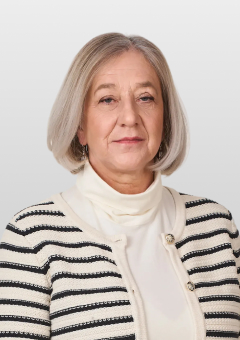 Dr. Virágh Gabriella Mária portréja